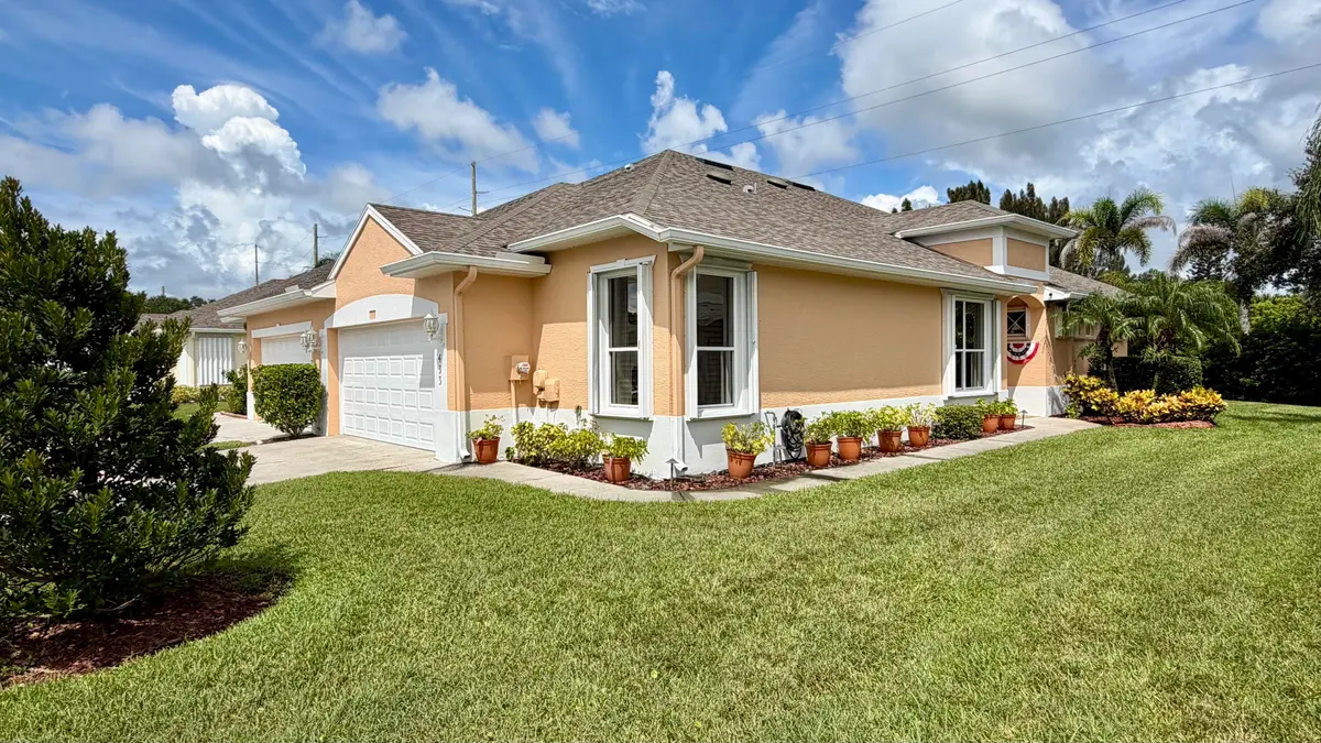 IMG_3454 at 433 N Tangerine Square, Vero Beach