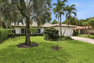 22041 Colony Drive, Boca Raton – Single Family Residence for sale