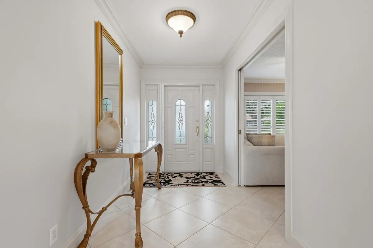 03_beyc6ab1a72981c37 at 22041 Colony Drive, Boca Raton