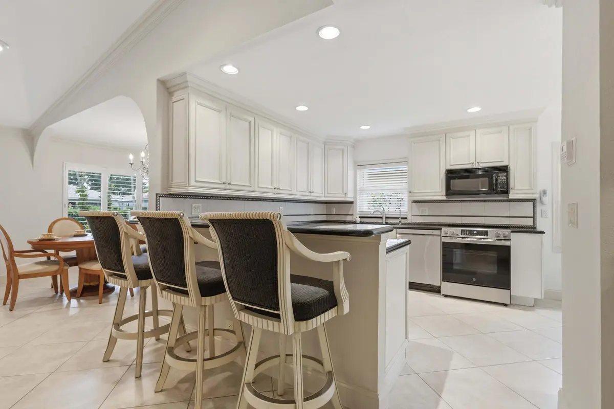 08_beyc6ab1a7970cc40 at 22041 Colony Drive, Boca Raton