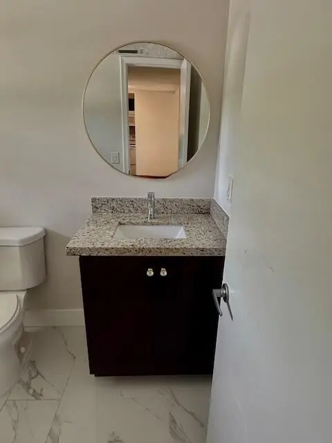 Marlboro bath 1 at 4165 SW 67TH Avenue 104B, Davie
