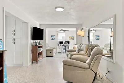 245 SW 5TH Street, Dania Beach – Single Family Residence for sale