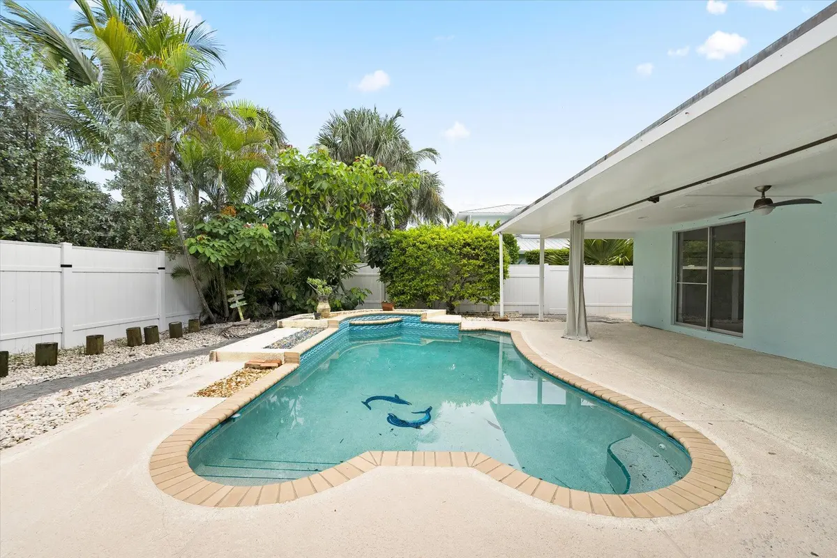 167 Beacon Ln, Jupiter Inlet Colony (2) at 167 Beacon Lane, Jupiter