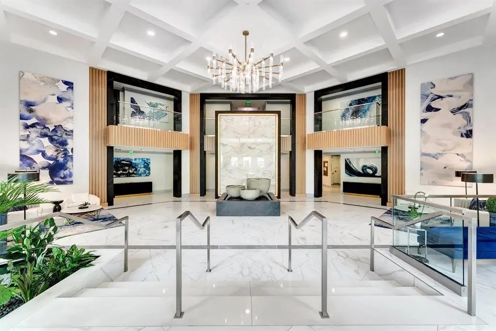 3m at 500 SE MIZNER Boulevard A710, Boca Raton