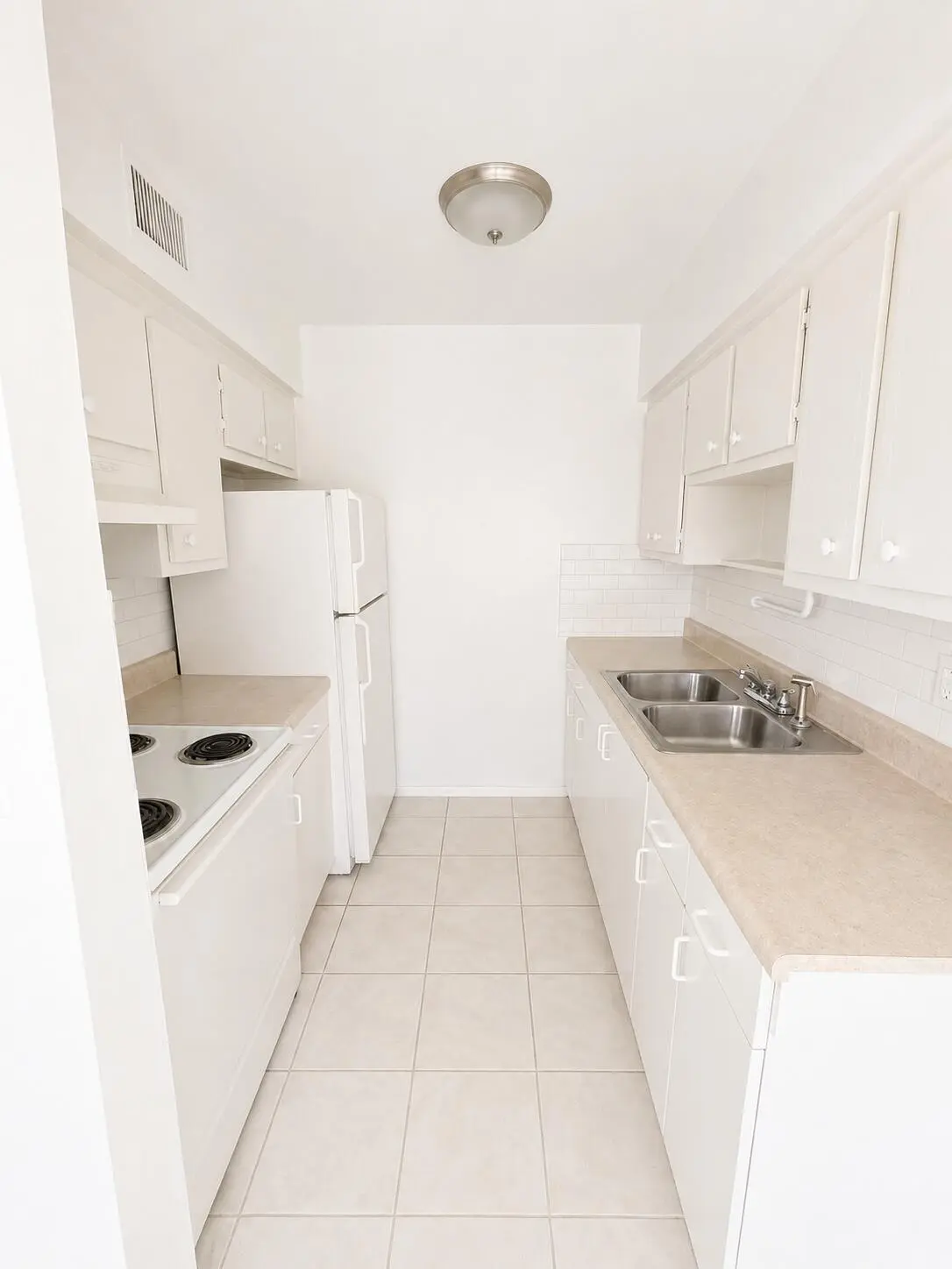 ChatGPT Image Apr 30, 2026, 08_53_43 AM at 1401 NE 17th Court Apt 208, Fort Lauderdale
