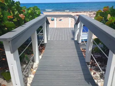 5520 N Ocean Boulevard 202, Ocean Ridge – Condominium for rent
