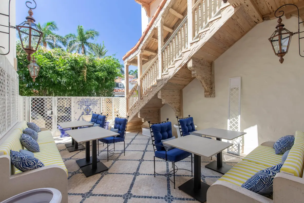 236 Phipps Plaza 202, Palm Beach, FL – photo 5