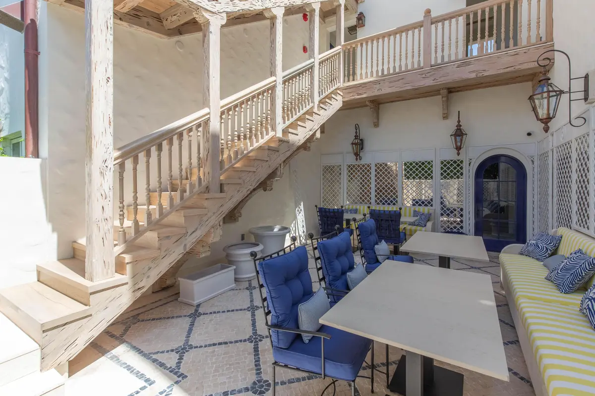 236 Phipps Plaza 202, Palm Beach, FL – photo 6