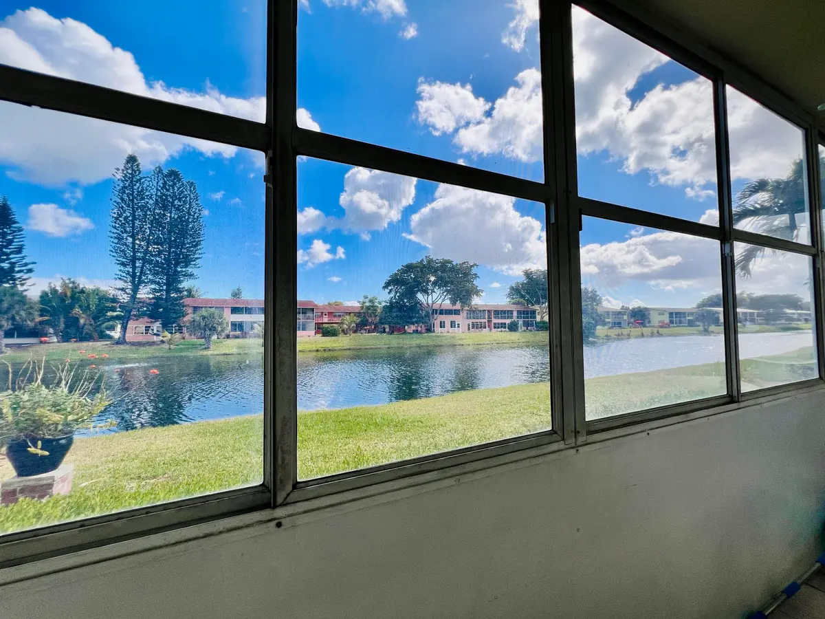 Water Views! at 173 Dorchester H 173, West Palm Beach