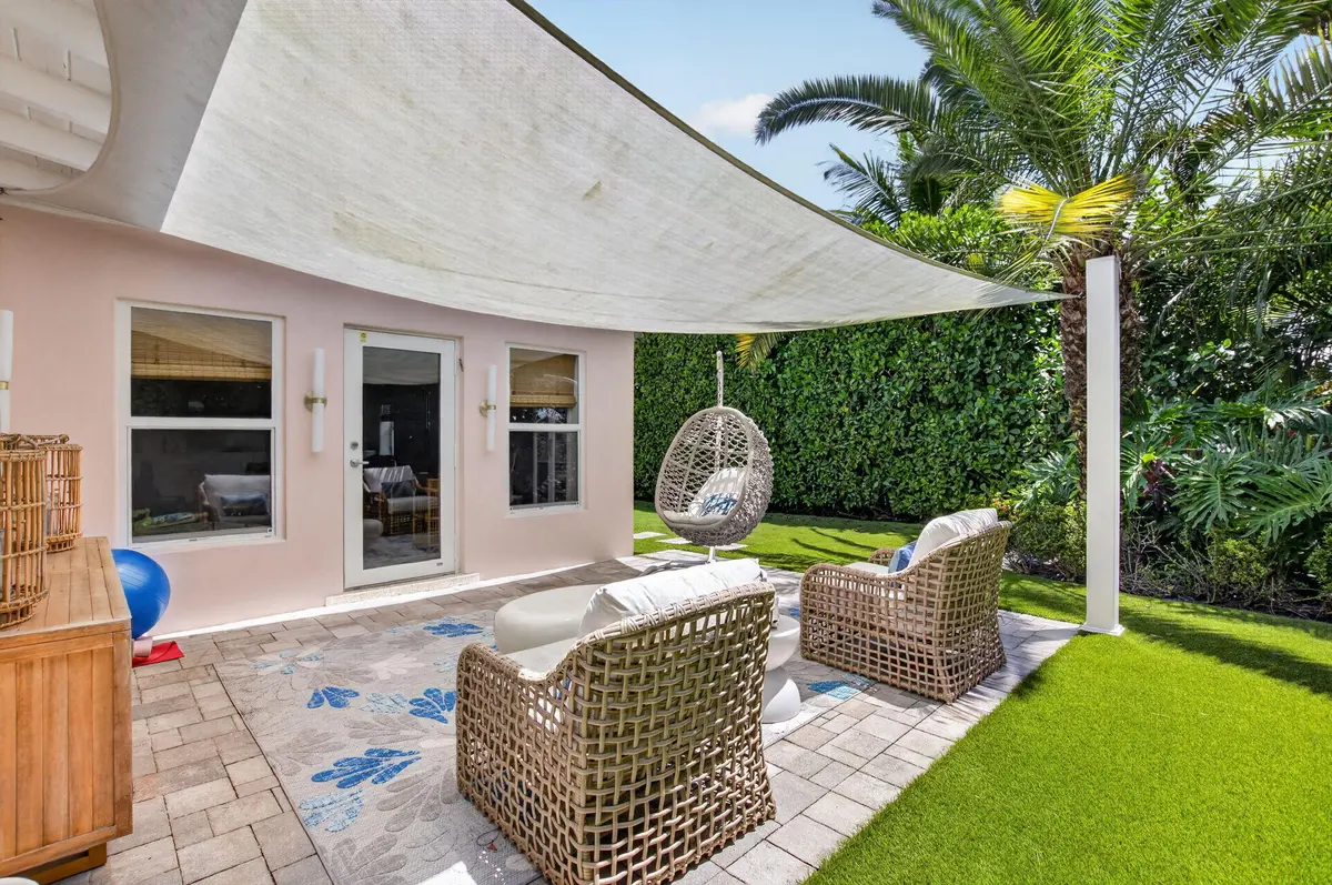 Private Yoga Garden at 1501 DALE Lane, Delray Beach