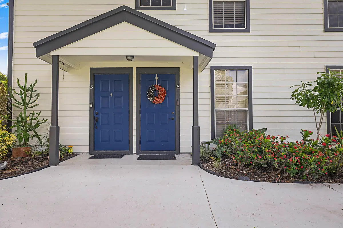5032 Healtherhill Lane #6 -2 at 5032 Heatherhill Lane 6, Boca Raton