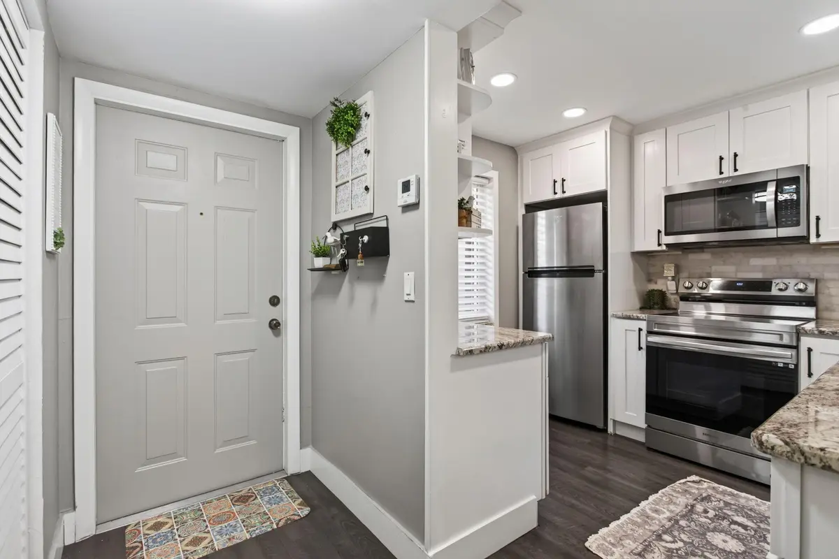 Foyer at 7500 NW 5th Court 108, Margate