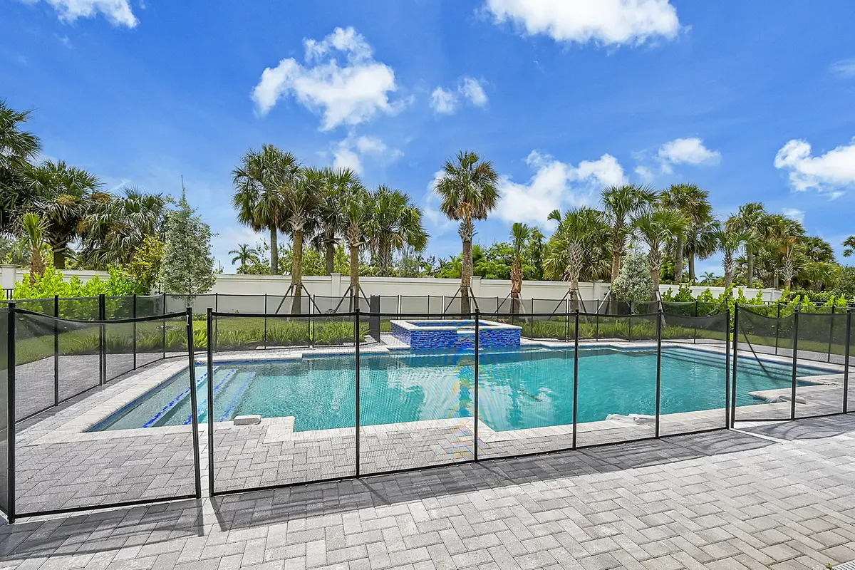 49_0 (52) at 9308 Crestview Circle, Palm Beach Gardens