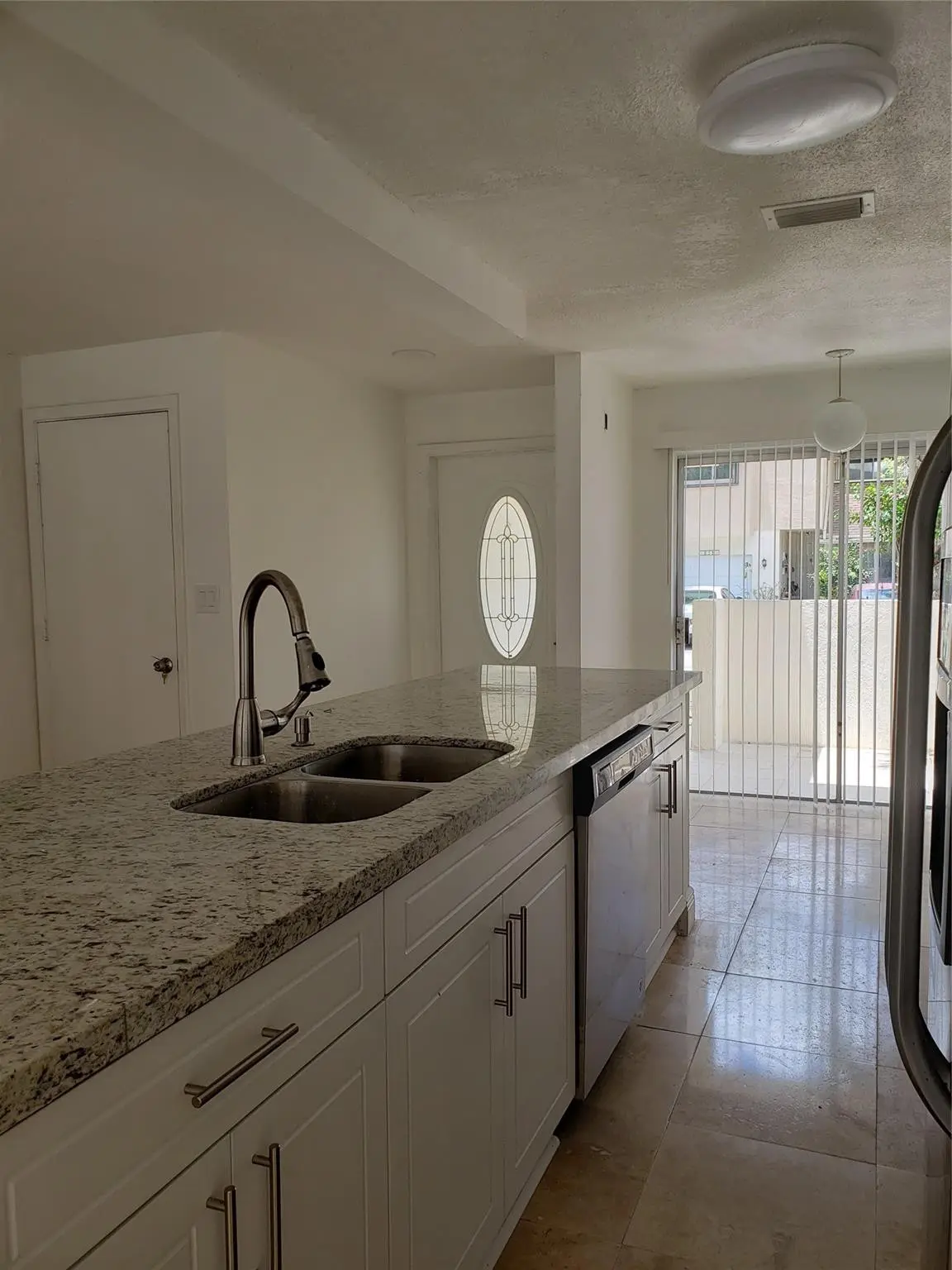 Photo 3 at 851 NW 81ST Terrace 8, Plantation