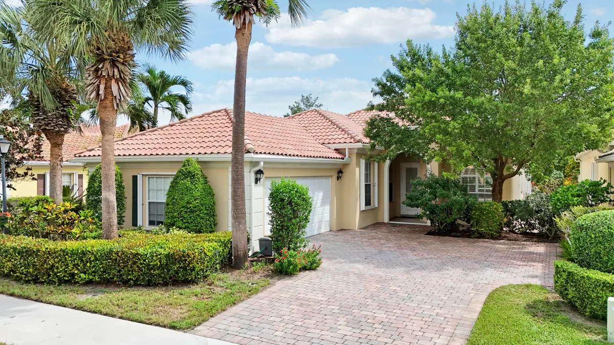 Front Exterior at 4718 Dovehill Drive, Palm Beach Gardens