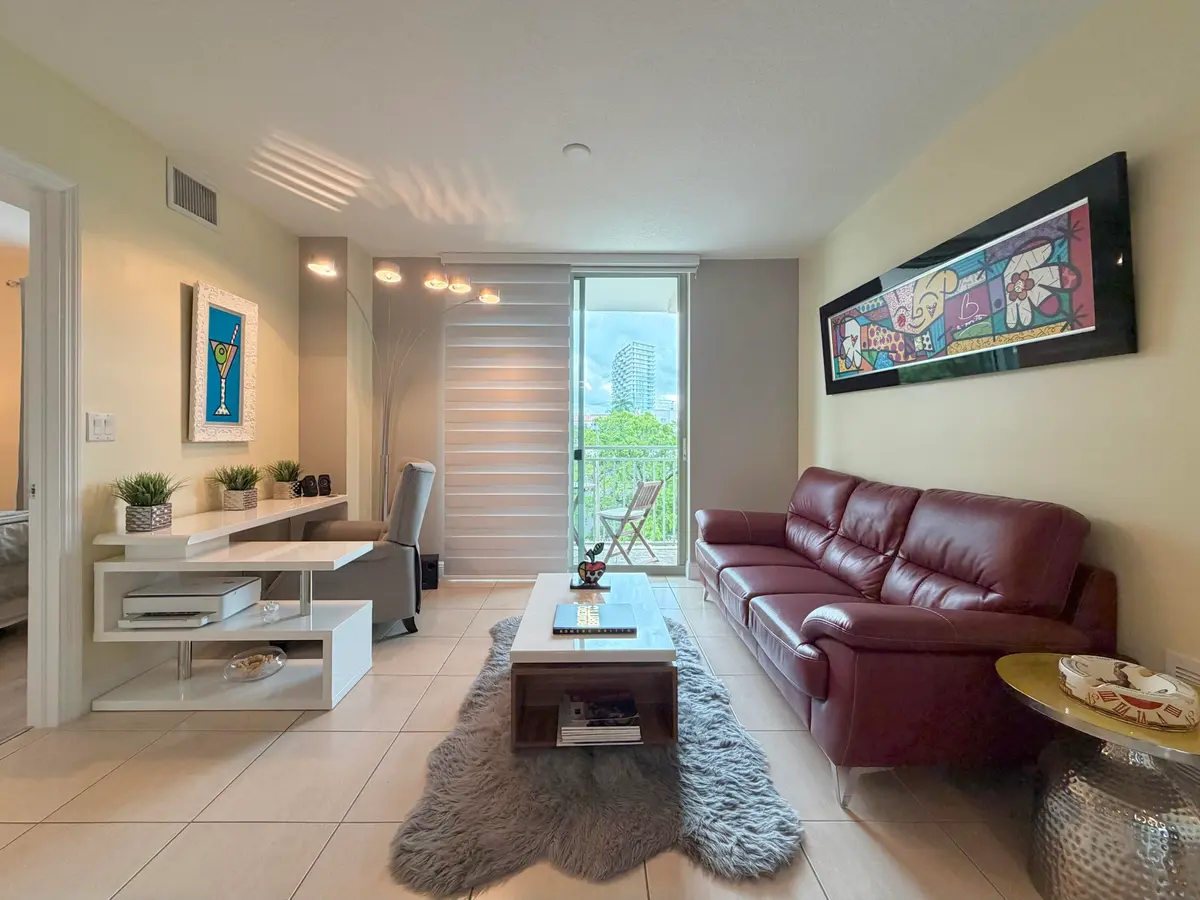 Living at 610 Clematis Street 226, West Palm Beach