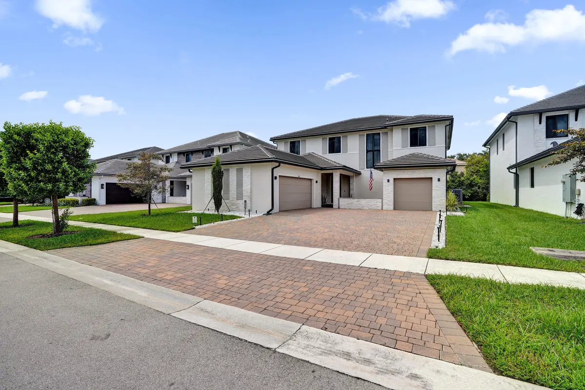 DSC07009 at 4406 SW 178TH Avenue, Miramar