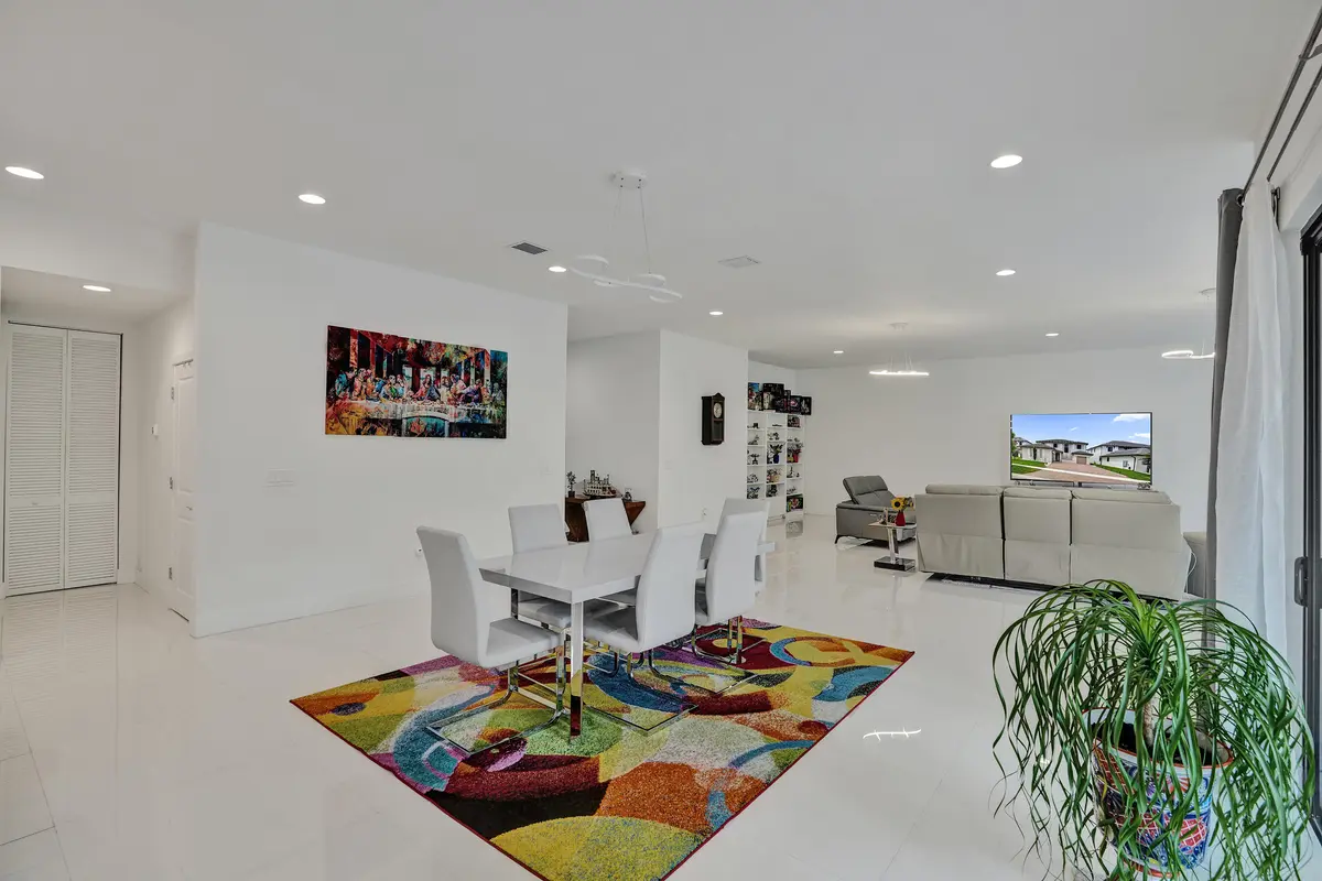 DSC07144 at 4406 SW 178TH Avenue, Miramar