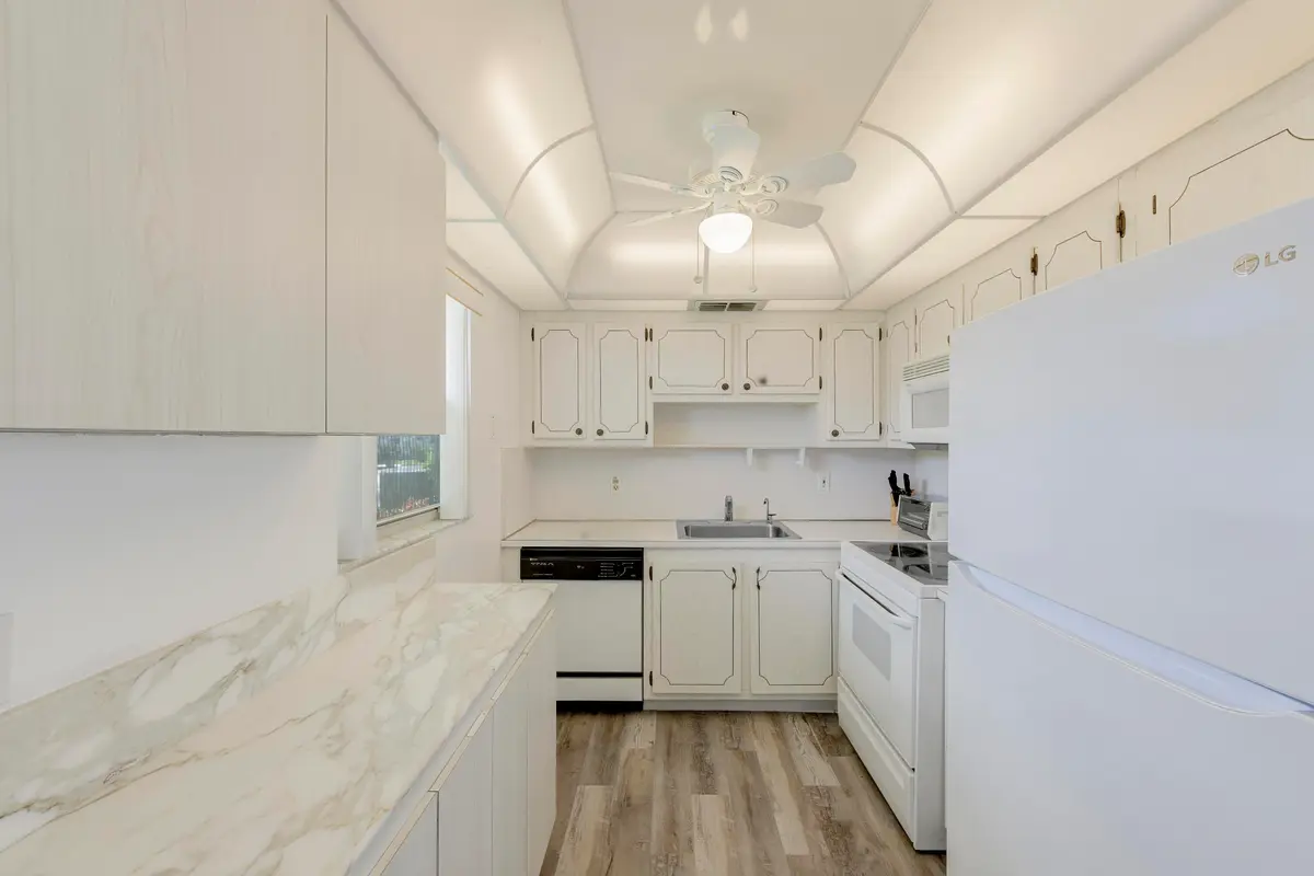 Kitchen at 189 Valencia H, Delray Beach