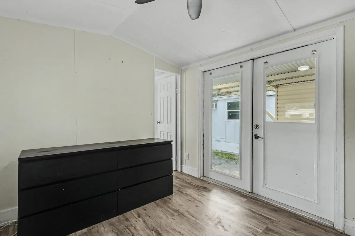 2776-11 at 2776 NW 29th Place, Oakland Park