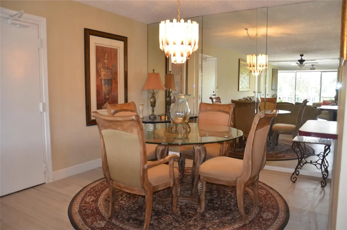 Photo 5 at 6201 Bay Club Drive 4, Fort Lauderdale