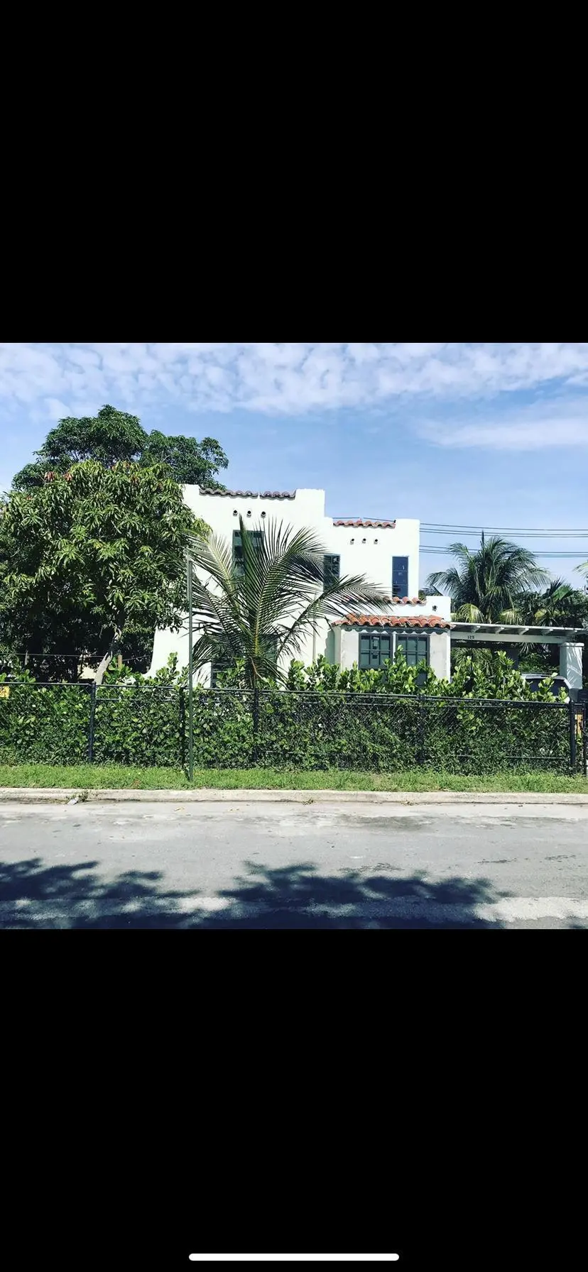 Front of the house at 125 S B Street, Lake Worth Beach