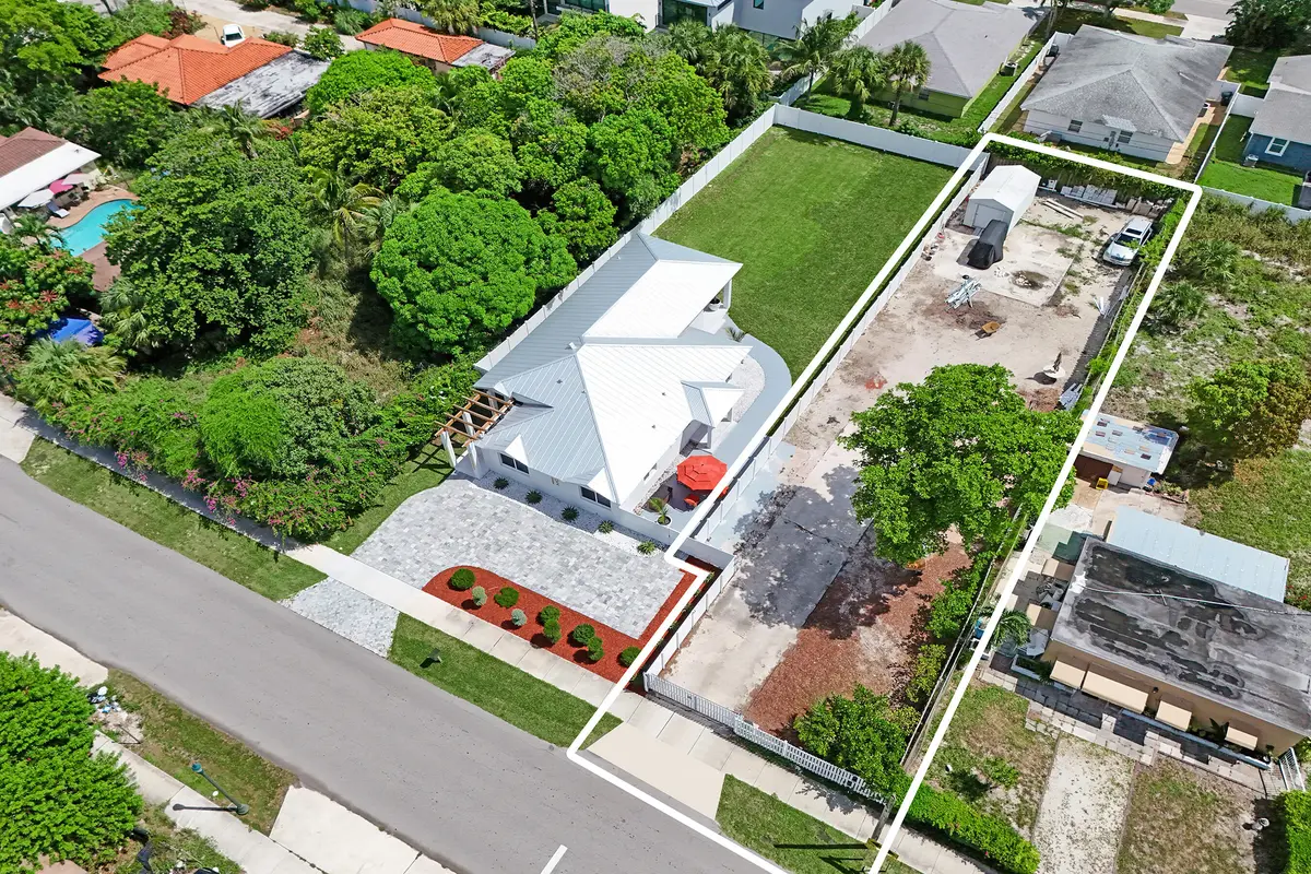 DJI_20260824150227_0113_D at 202 SE 4TH Street 2, Delray Beach