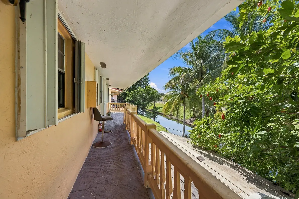 46_dsc_5806 at 4106 Riverside Drive 1-4, Coral Springs