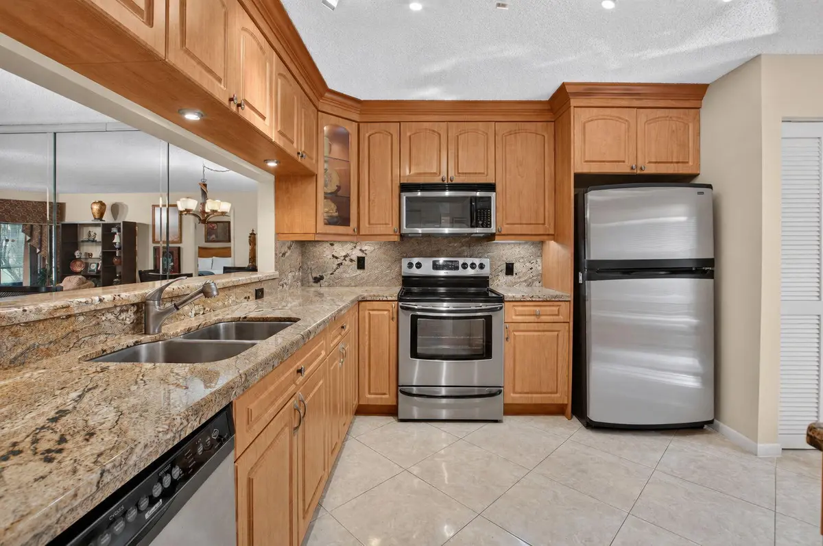 10-web-or-mls-DSC_4750 at 16769 OAK HILL Trail 713, Delray Beach
