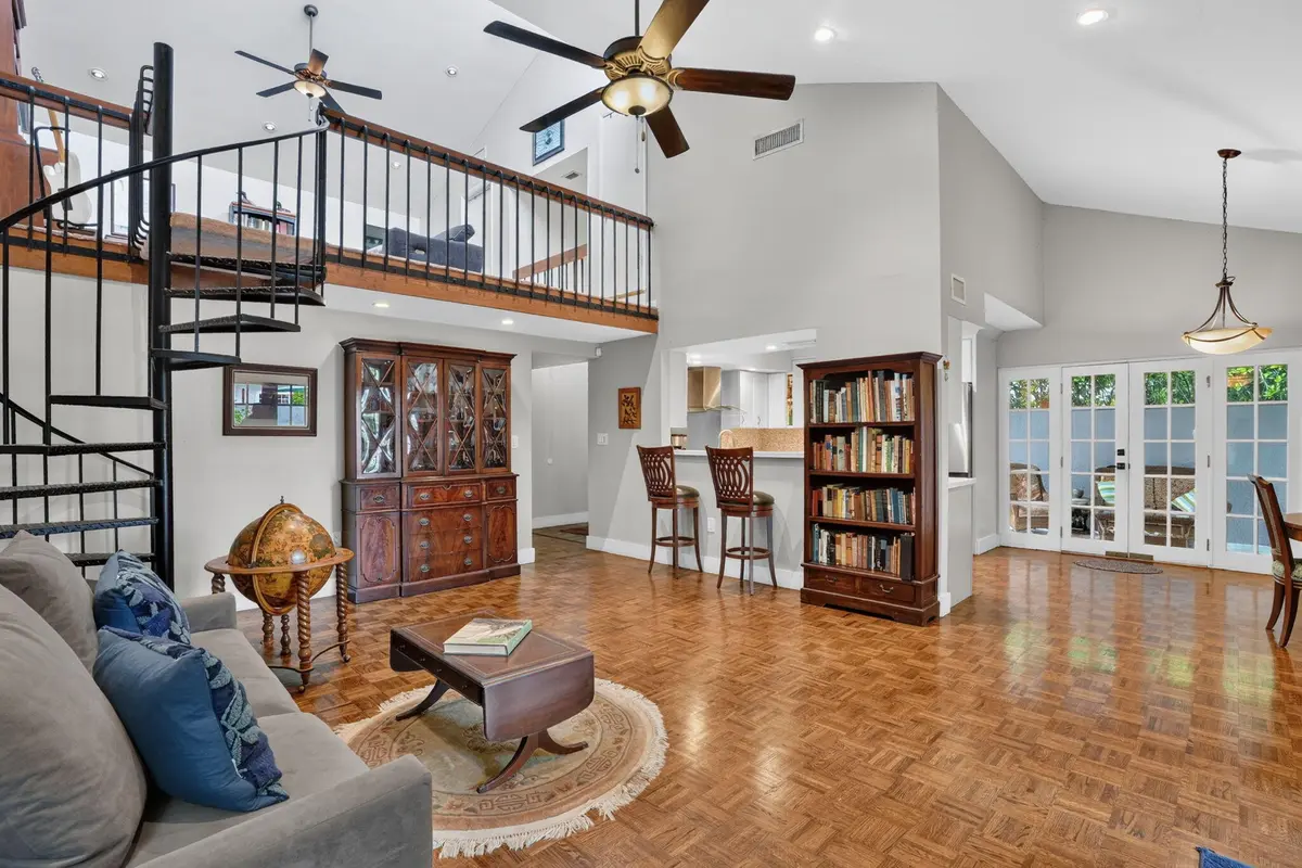 9-web-or-mls-009_DSC00381 at 6995 SW 67th Avenue, South Miami