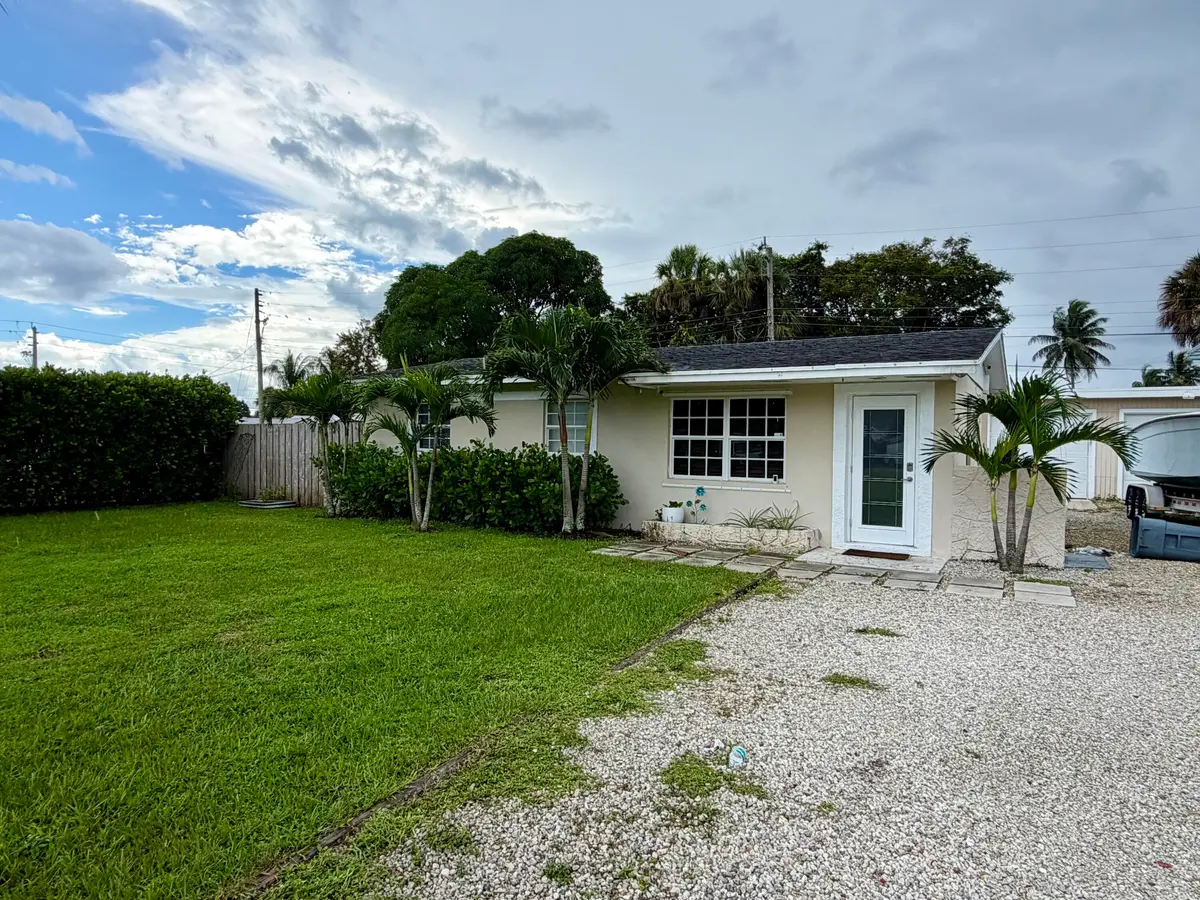 IMG_2405 at 3540 Amy Avenue, West Palm Beach
