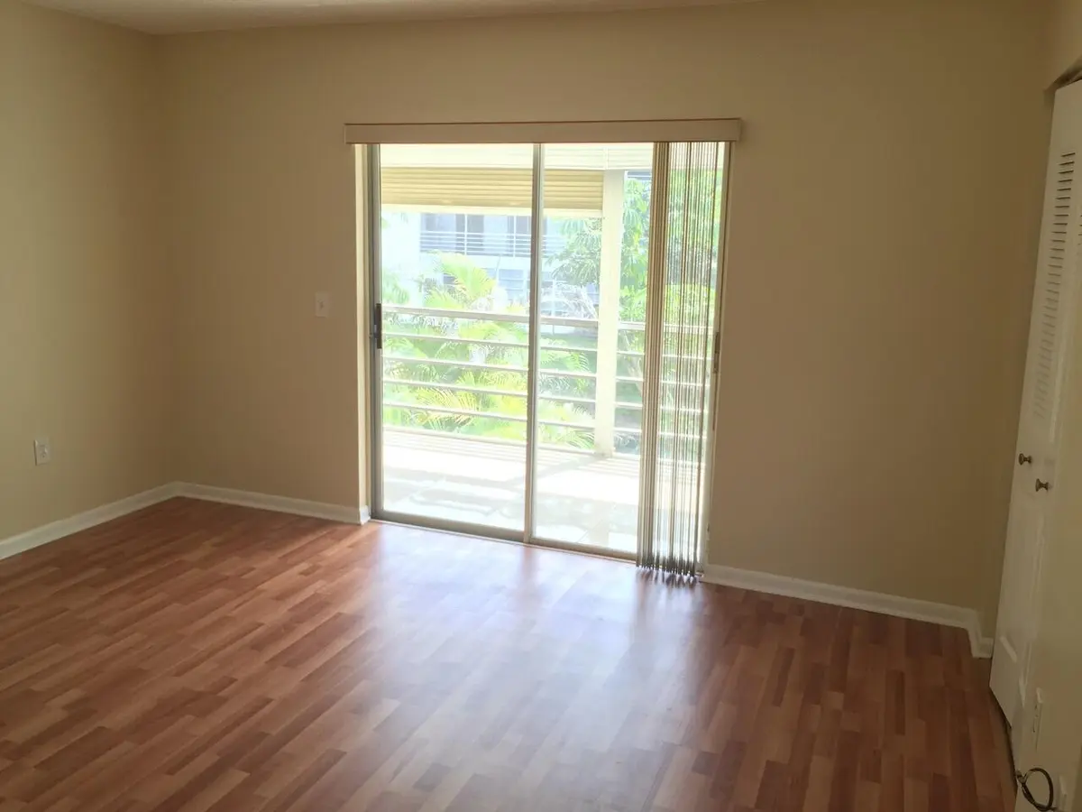 image5-3 at 2878 DONNELLY Drive 207, Lake Worth