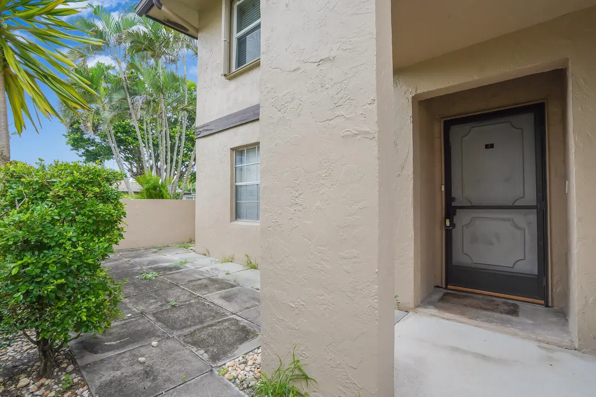 Unit Entrance at 13719 Via Aurora Way A, Delray Beach