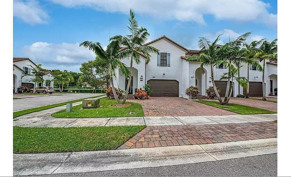 04_beyc6ab28188389cc at 3199 Santa Catalina Place, Greenacres