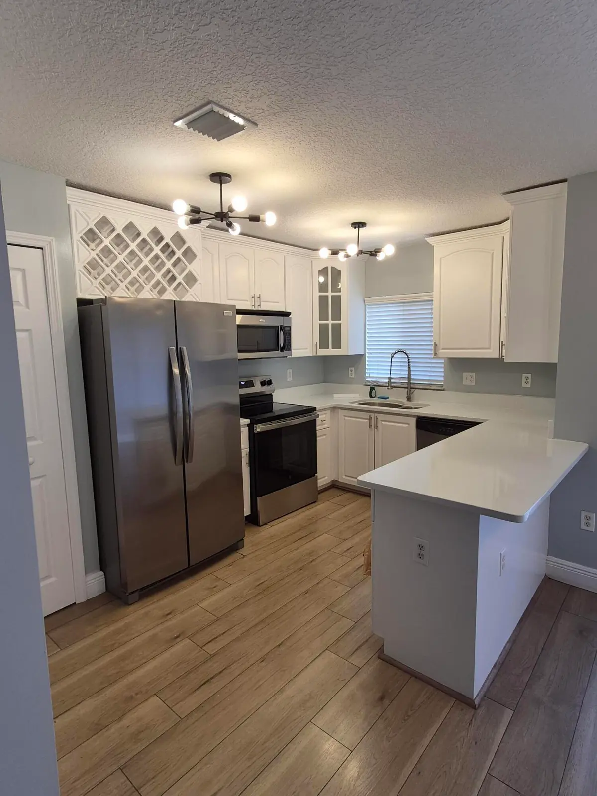 5837 TYLER Street, Hollywood, FL – photo 2