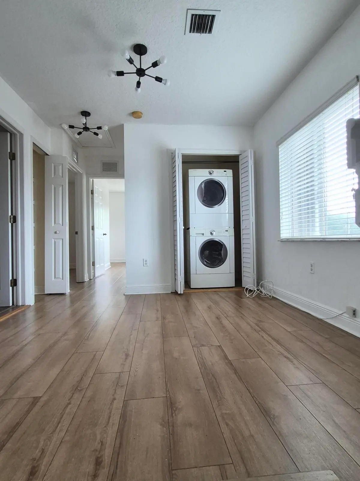 5837 TYLER Street, Hollywood, FL – photo 4
