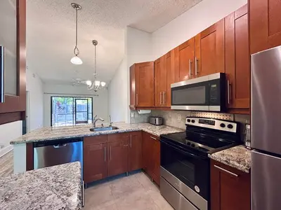 3054 S OAKLAND FOREST Drive 2206, Oakland Park – Condominium for rent