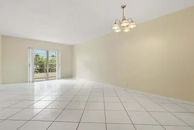 5480 NW 11TH Street 102, Plantation – Condominium for rent