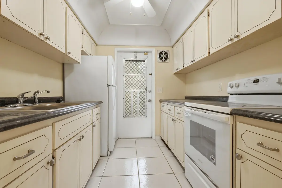 5480 NW 11TH Street 102, Plantation, FL – photo 6