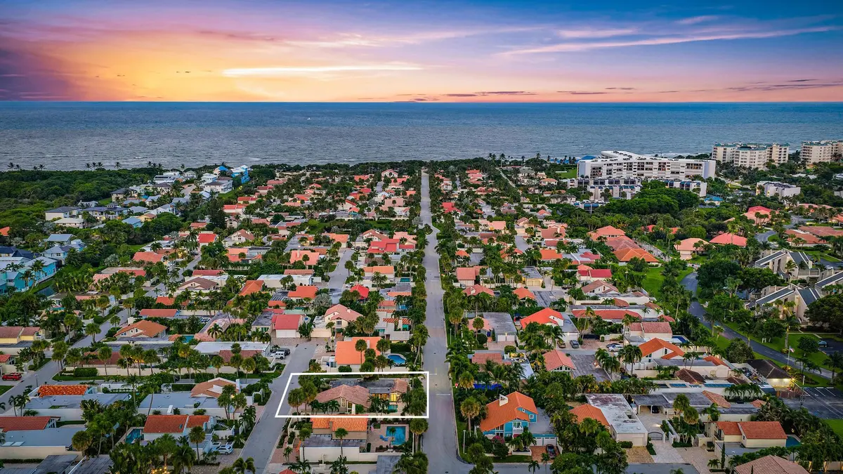 Aerial View at 101 W Spearfish Lane, Jupiter