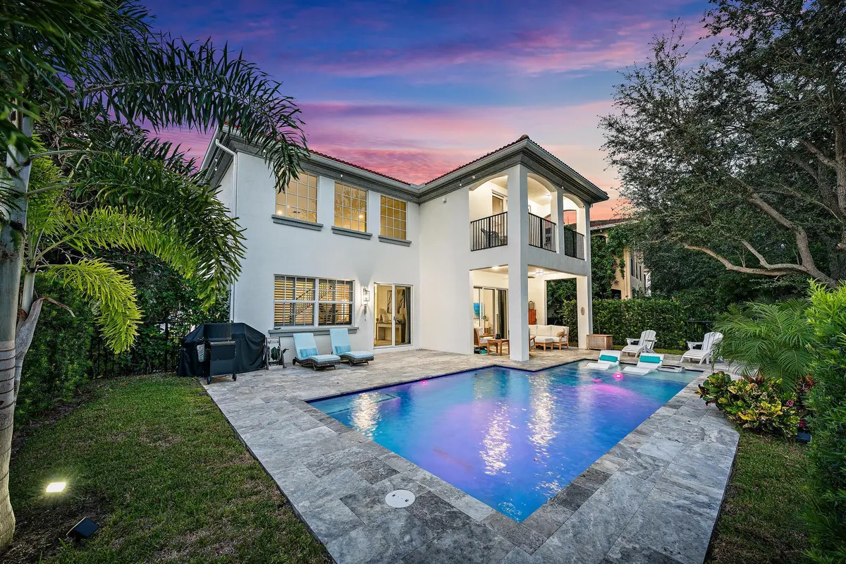 Back Exterior & Pool at 844 MADISON Court, Palm Beach Gardens