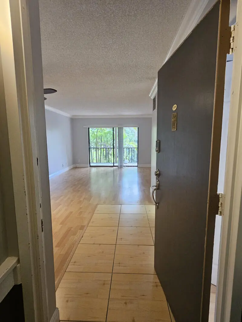 3105 Oakland Shores Drive j204, Oakland Park, FL – photo 4