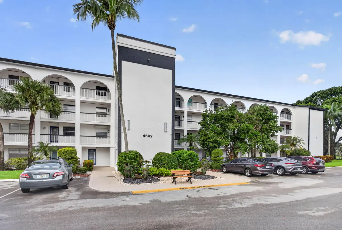 1-web-or-mls-4602-31 at 4602 NE MARTINIQUE Way H2, Coconut Creek