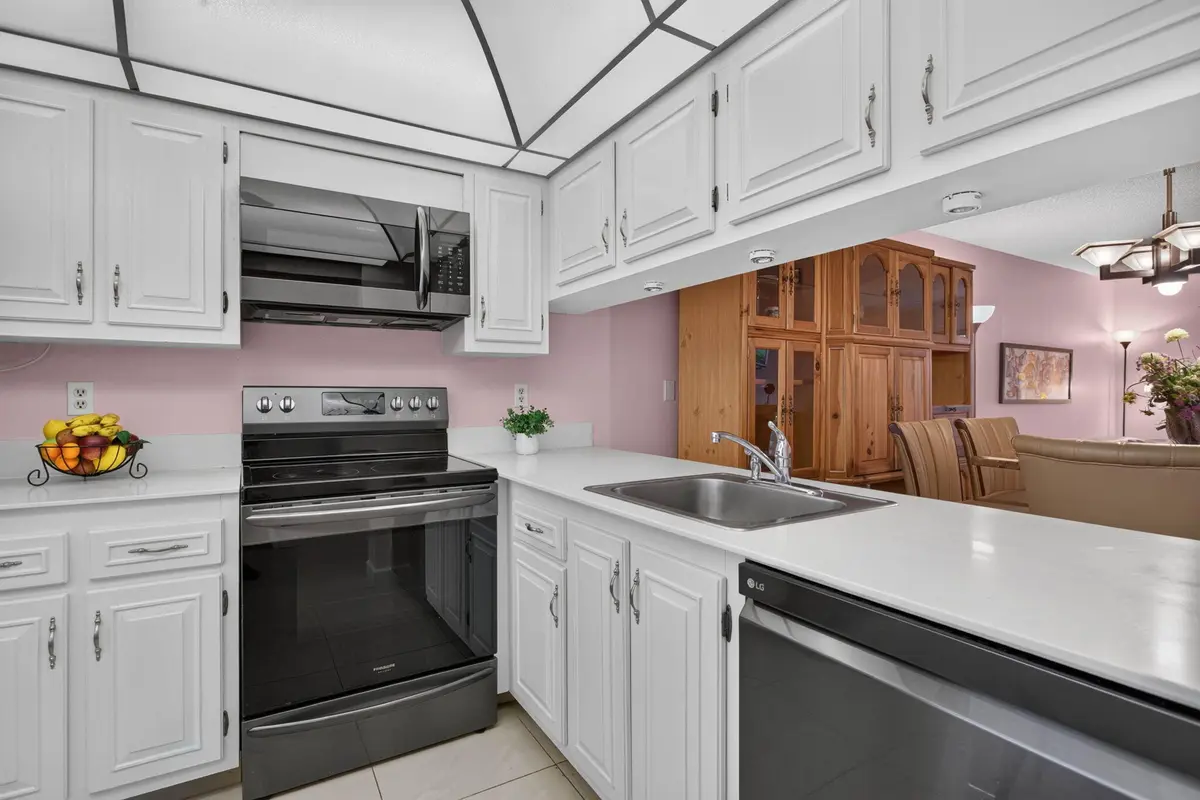 8-web-or-mls-4602-16 at 4602 NE MARTINIQUE Way H2, Coconut Creek