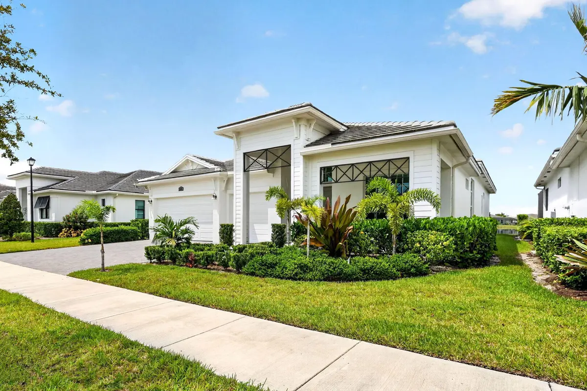 4-web-or-mls-5P1A9326 - Copy - Copy at 9202 SW ESULE Way, Port St. Lucie