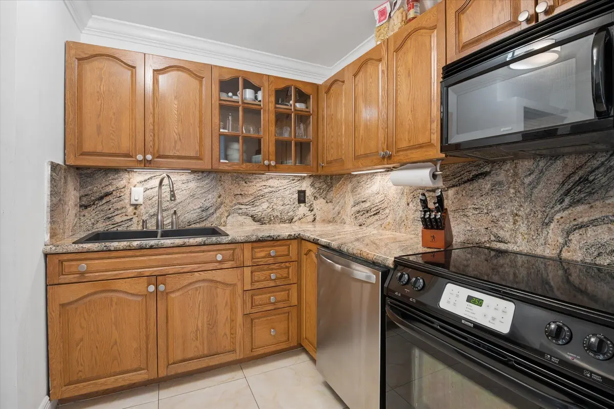 06-Bounahra-6287 Bay Club Dr #2-6 at 6287 BAY CLUB Drive 2, Fort Lauderdale