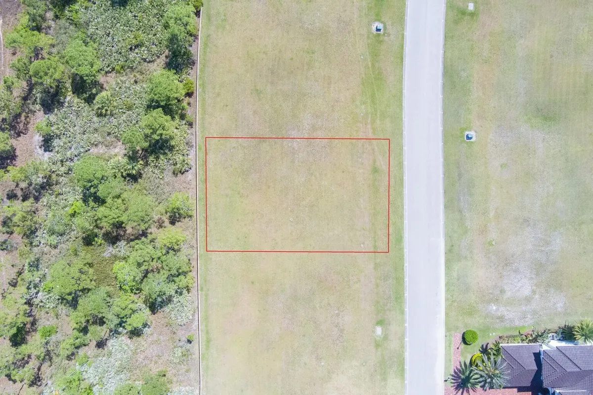 20251117144730879383000000-o at 137 SE TRAMONTO Street, Port St. Lucie