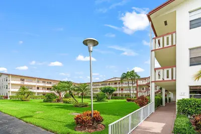 105 BRIGHTON C, Boca Raton – Condominium for sale