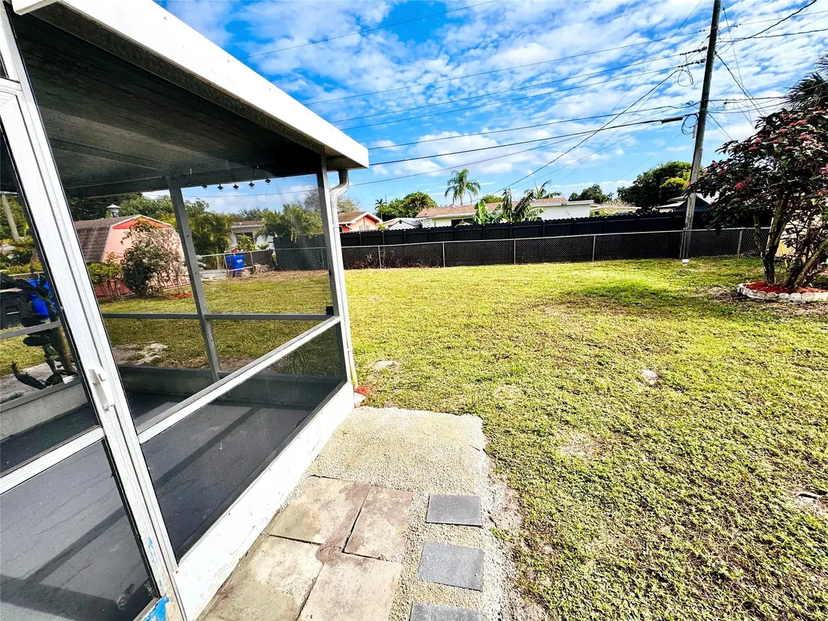 Photo 2 at 1411 NW 79TH Way, Pembroke Pines