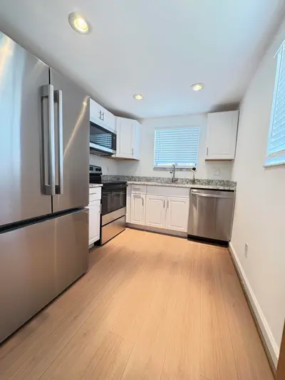 1245 S Flagler Avenue 305, Pompano Beach – Apartment for rent